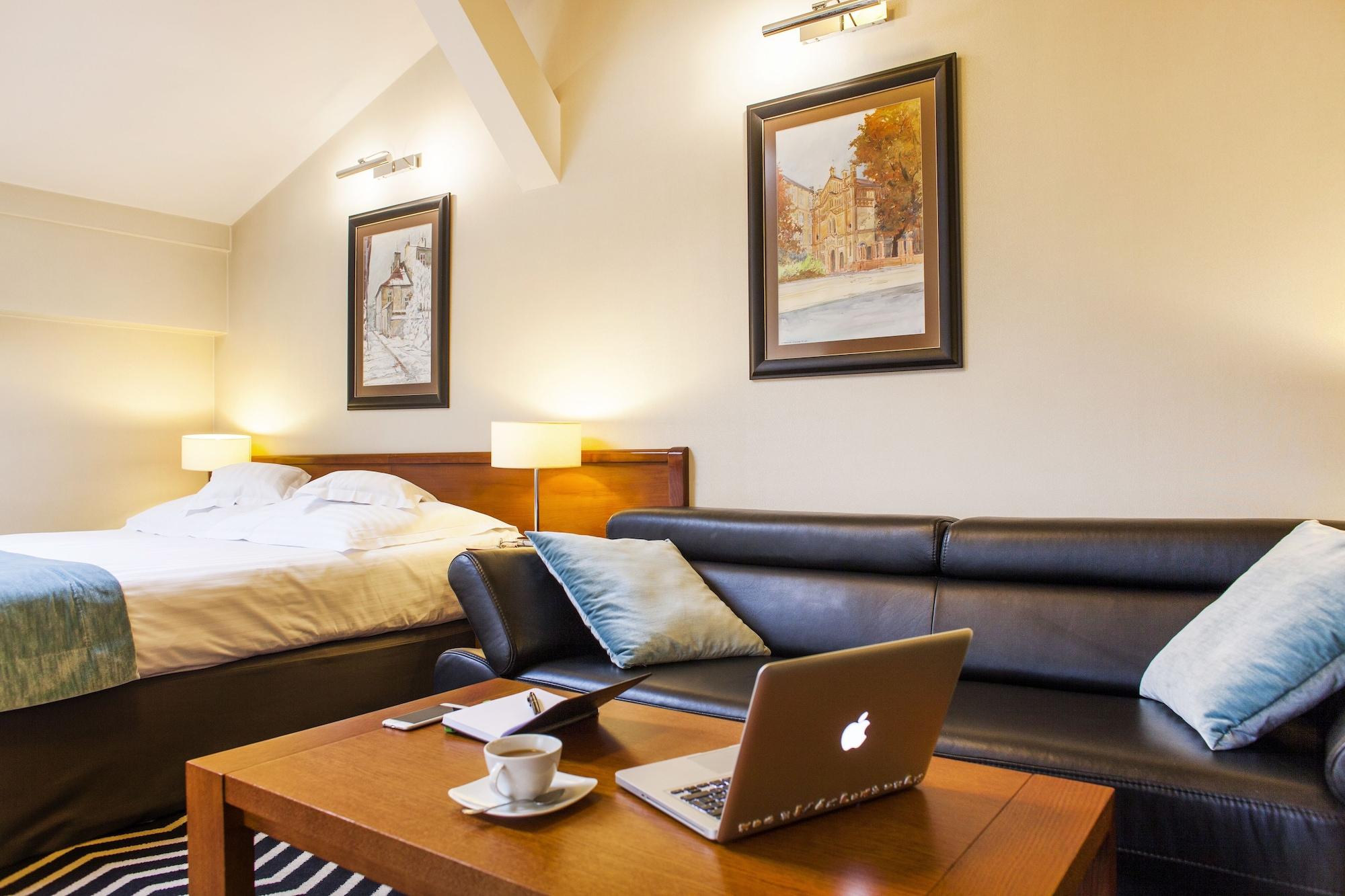 Hotel Senacki Krakow Bagian luar foto