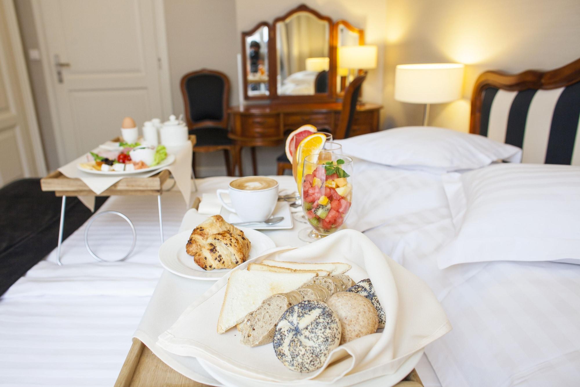 Hotel Senacki Krakow Bagian luar foto