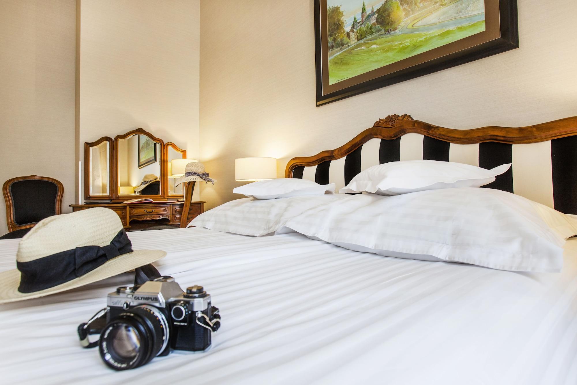 Hotel Senacki Krakow Bagian luar foto