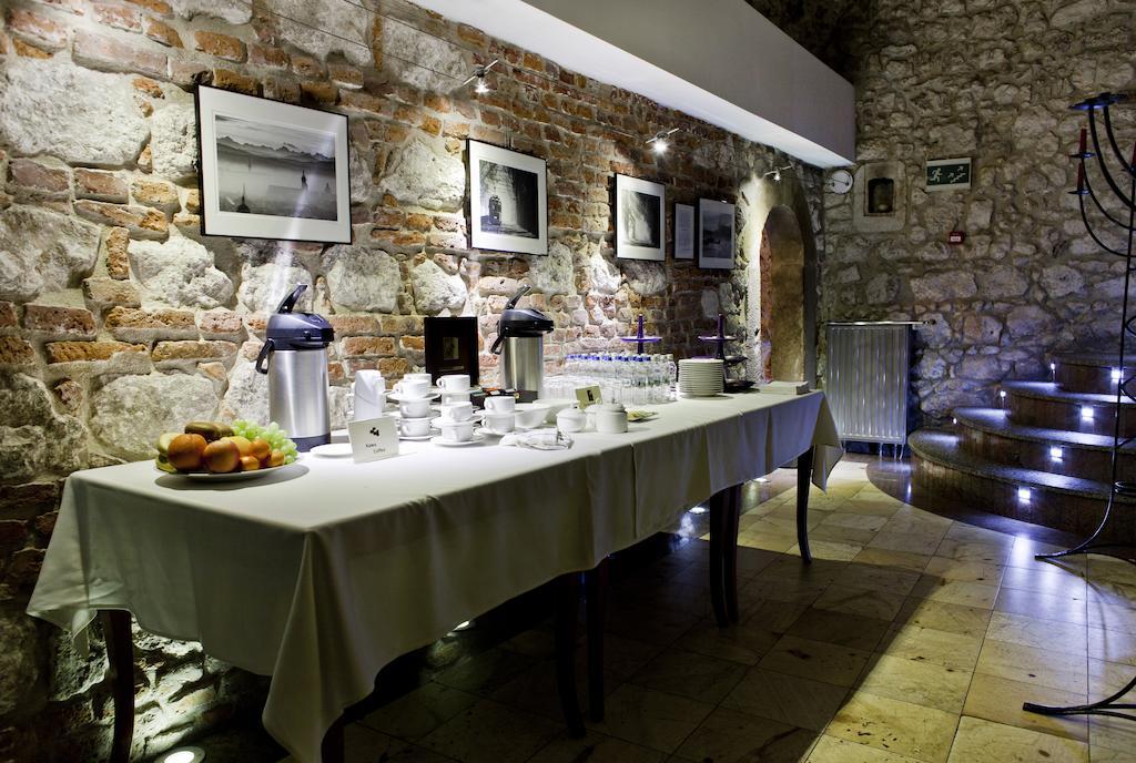 Hotel Senacki Krakow Bagian luar foto