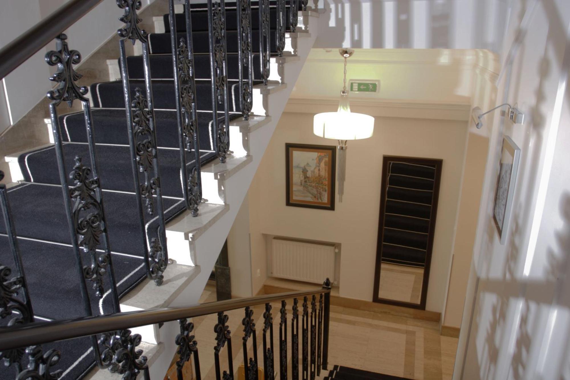 Hotel Senacki Krakow Bagian luar foto